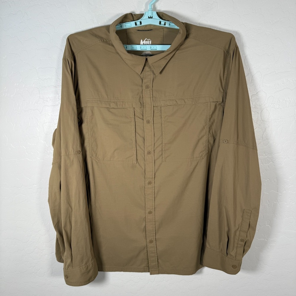 REI Shirt Mens 2XL Beige Tan Button Up Sahara Outdoor Hiking Fishing Safari Vent